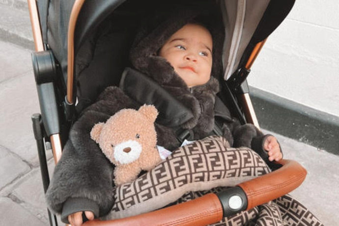 How to Keep Your Baby Warm This Winter: Top Tips